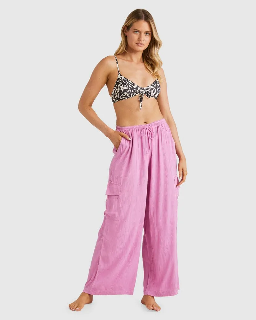 Billabong Beach  Babe Cargo Pants
